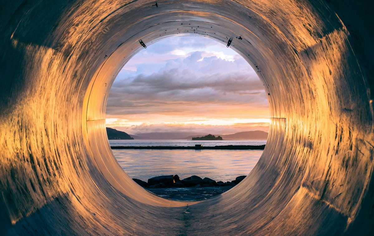 https://unsplash.com/photos/0a5VbkqqFFE